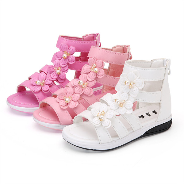 Sandale pentru copii moderne pentru fete cu flori decorative si perle in trei culori