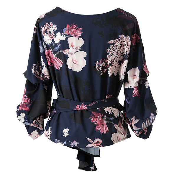 Bluza de vara de dama cu decolteu in V cu motive florale si curea in talie