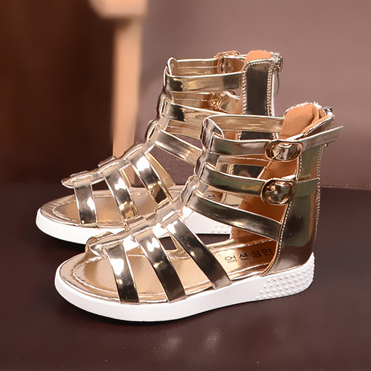 Modern gyerekszandál lányoknak három színben pánttal