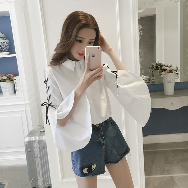 Cămașă de damă în două culori cu mâneci largi și cravate încrucișate decor