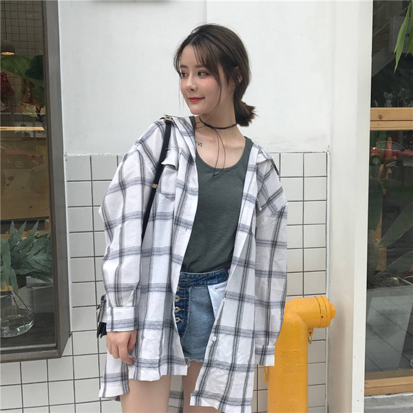 Camasa casual model lat in doua culori cu buzunar decorativ