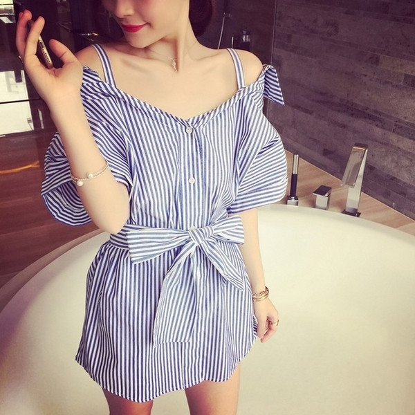 Cămașă de vară de damă cu umerii deschiși și curea în talie