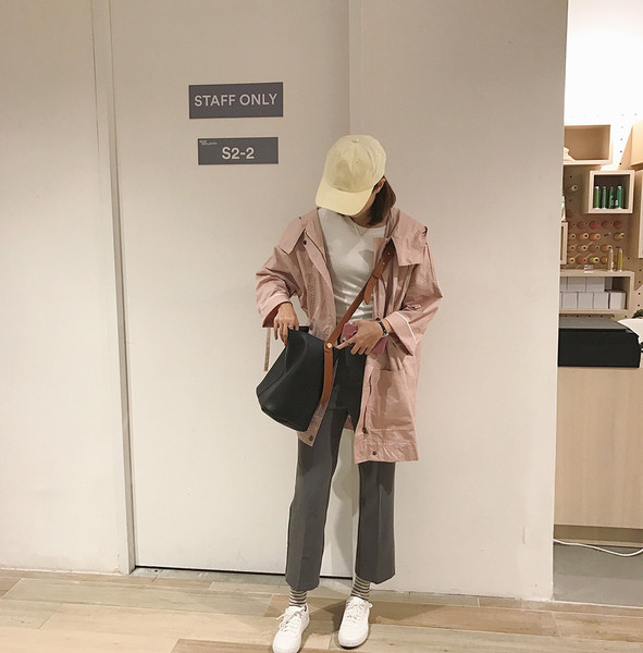 Geanta de dama tip geanta din piele ecologica in doua culori cu curea lunga