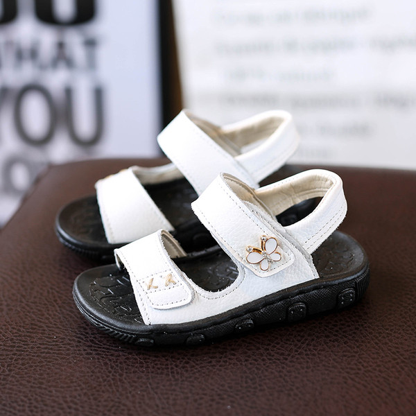 Sport és alkalmi gyerekszandál lányoknak gumitalppal három színben