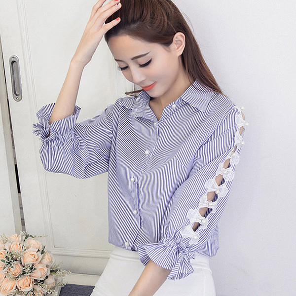 Cămașă de damă în trei culori cu panglici de dantelă pe mâneci