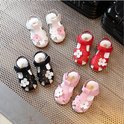 Нежни детски сандали за момичета с мини декорация цвете в различни цветове