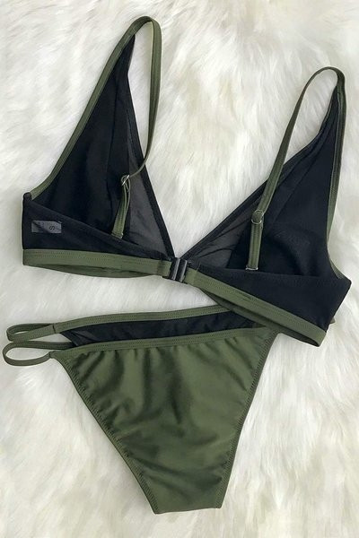 Актуален бански кост`м за дамите от две части с прозрачен мотив