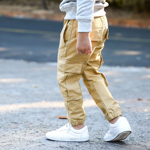 Pantaloni casual copii pentru baieti cu buzunare in diferite culori