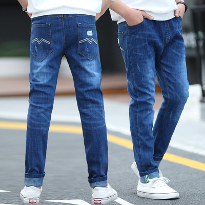 Blugi de copii pentru baieti in culori inchise si deschise cu buzunare si imprimeu