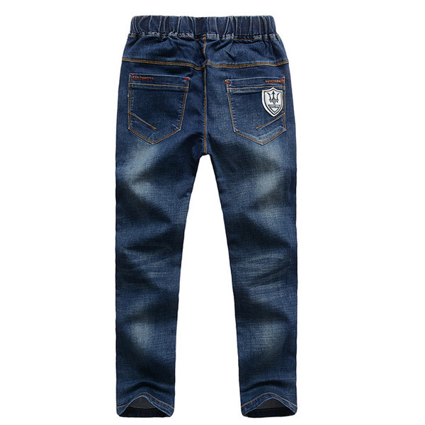 Blugi de copii pentru baieti in culori inchise si deschise cu buzunare si imprimeu