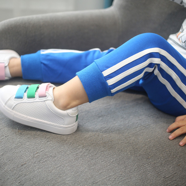 Pantaloni sport copii pentru fete, potriviți pentru utilizare zilnică în albastru cu margine albă