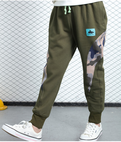 Pantaloni casual copii pentru baieti in diferite culori cu model de camuflaj