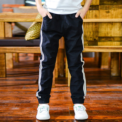 Pantaloni de vara copii pentru baieti in mai multe culori cu inscriptie laterala