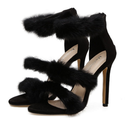 Bohém női magassarkú pehelyszandál, három színben