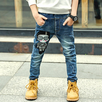 Blugi de copii pentru baieti cu imprimeuri si broderii diferite