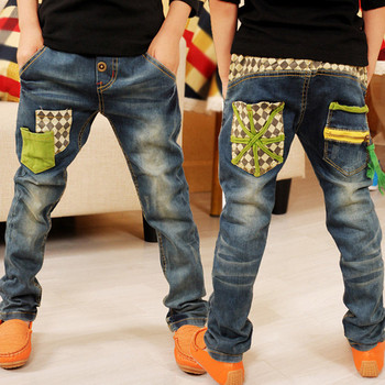 Дестки модерни дънки в няколко модела за момчета с щампа, надпис и метални елементи