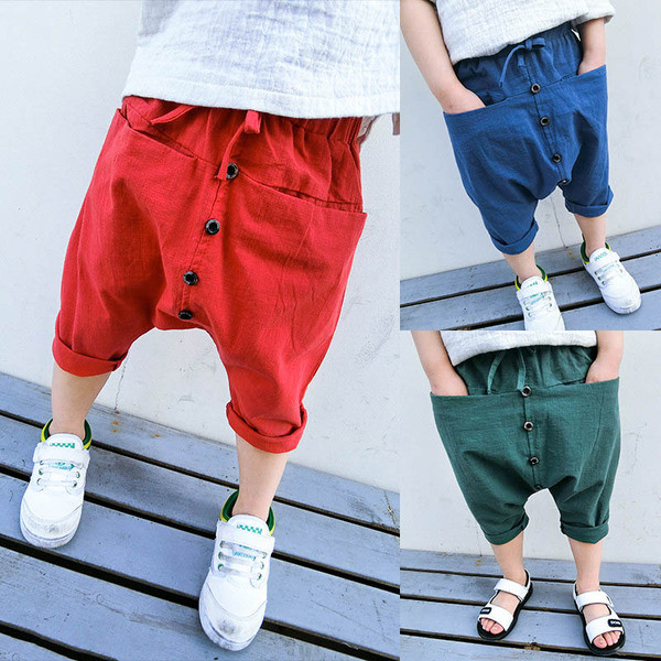 Pantaloni moderni pentru copii cu buzunar frontal nestandard și nasturi de decor