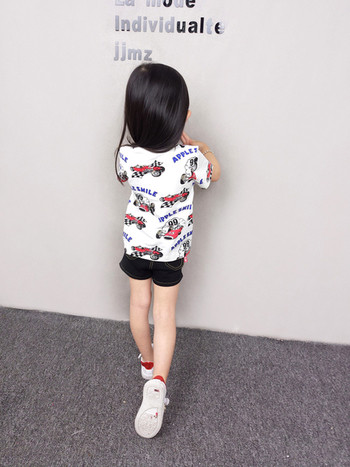 Детска тениска за момичета с апликация в бял цвят