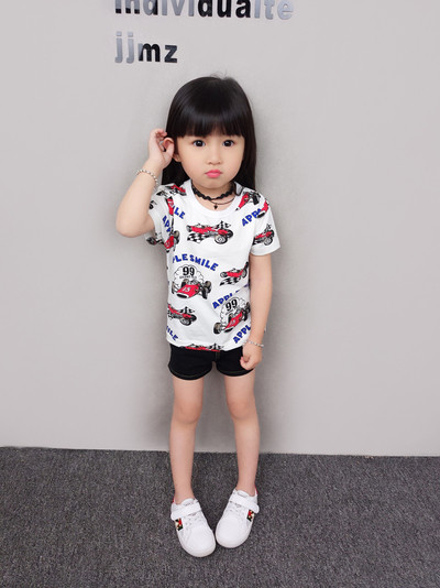 Tricou pentru fete pentru copii cu aplicatie alba