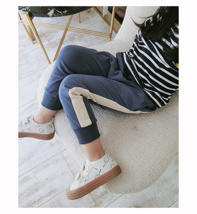 Pantaloni sport și casual pentru fete în trei culori