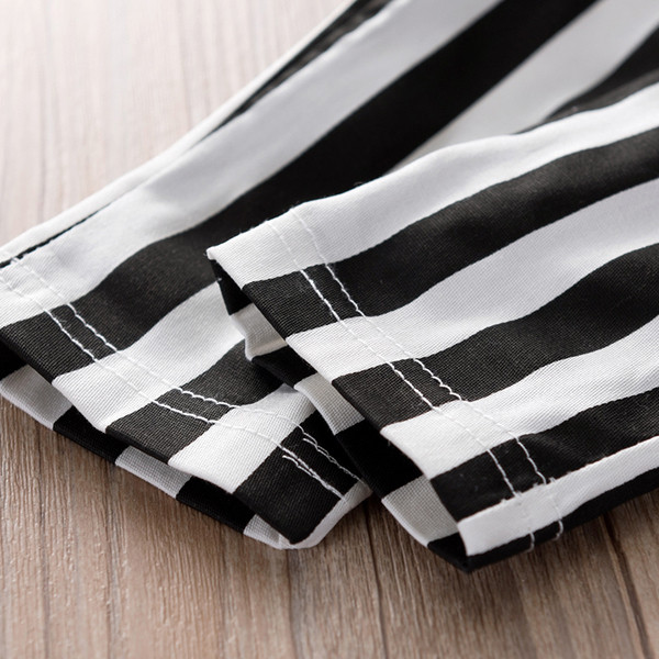 Pantaloni lungi cu dungi cu talie elastica si buzunare potriviti pentru fete si baieti