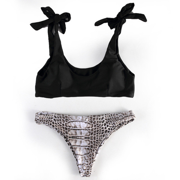 Costum de baie pentru doamne în două părți