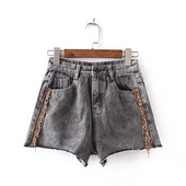 Modern farmer rövidnadrág szürke színben díszítéssel