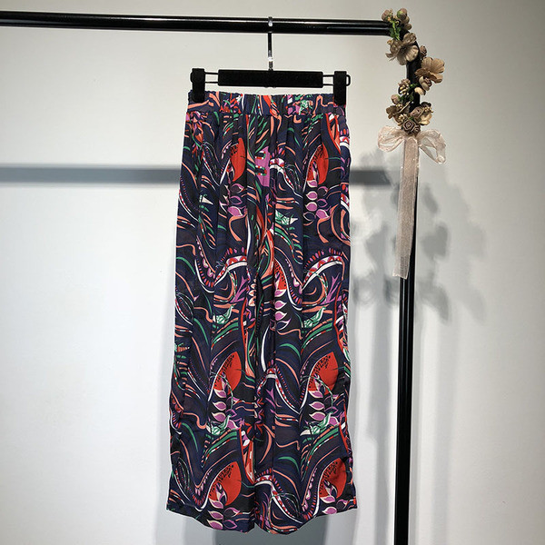 Pantaloni de dama de vara in model larg cu imprimeu floral