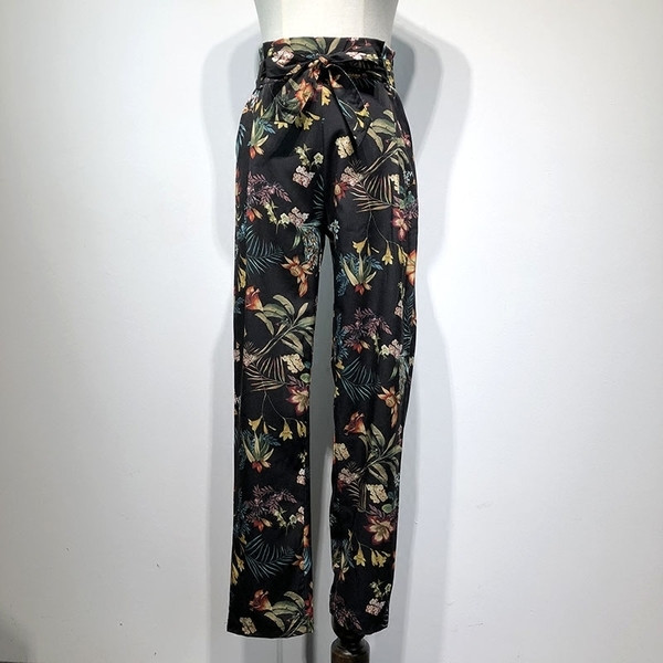 Pantaloni de dama de vara la moda cu talie inalta si curea