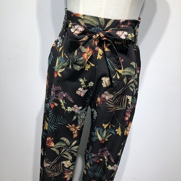 Pantaloni de dama de vara la moda cu talie inalta si curea