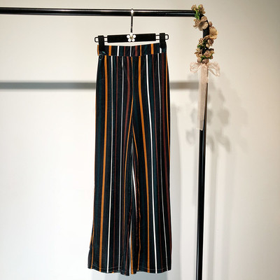 Női nyári nadrág szabad fazon magas derékkal, csíkos