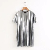 Tunica de dama simpla de culoare argintie cu decolteu O in stil liber