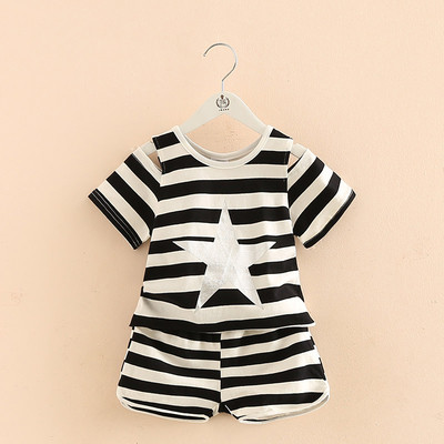 Csíkos nyári rövid csapat két részből lányoknak, kétszínű mintával