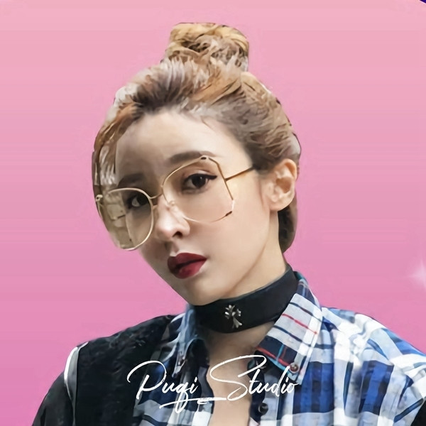 Актуални дамски слънчеви и без диоптър очила,подходящи за еждневие,два модела в няколко цвята