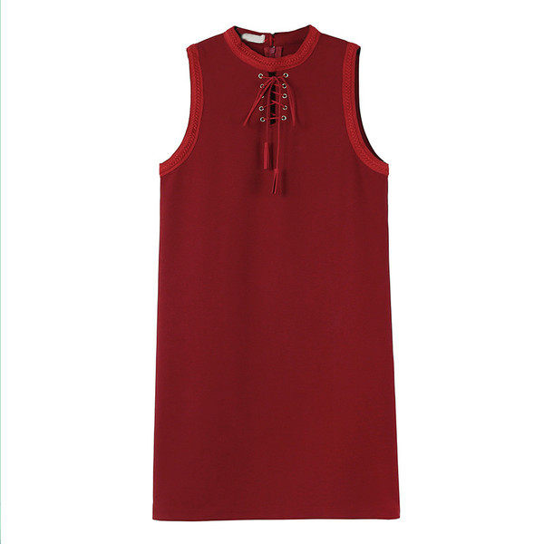 Стилна дамска рокля  с кръстосани връзки с О-образна яка в червен цвят