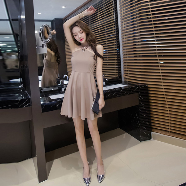 Стилна дамска разкроена рокля в три цвята