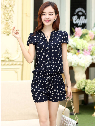 Salopeta de vara de dama cu talie inalta, buzunare si nasturi