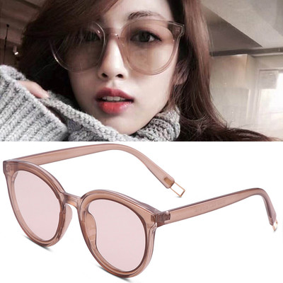 Стилни класически дамски слънчеви очила в много и различни цветове