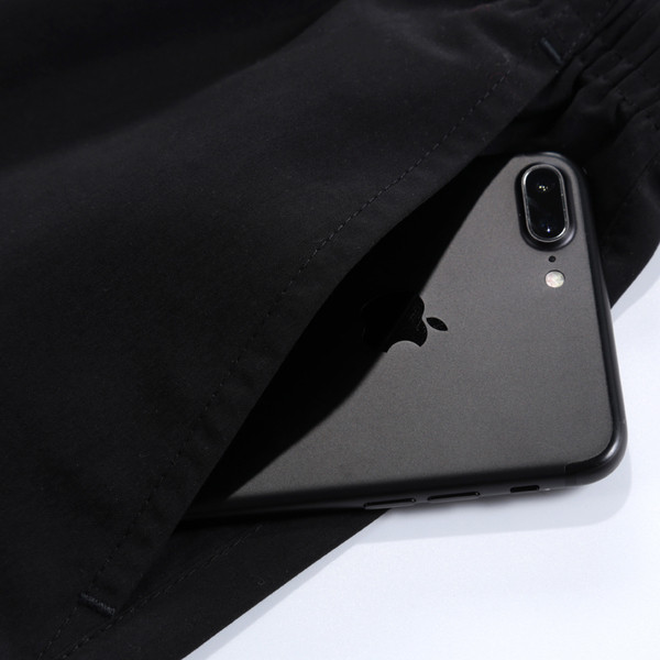 Бързосъхнещи мъжки плажни шорти в четири цвята