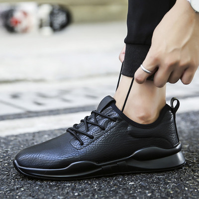 Удобни и леки мъжки ежедневни обувки - много модели