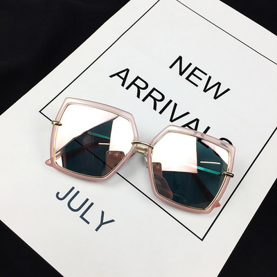 Нов модел дамски слънчеви очила,подходящи ежедневие с и без огледални отблясъци в няколко