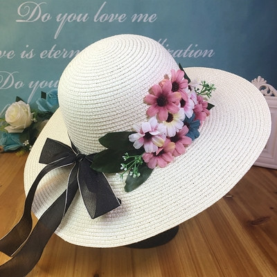 Κομψό γυναικείο καπέλο για την παραλία με floral μοτίβο και μαλακή κορδέλα