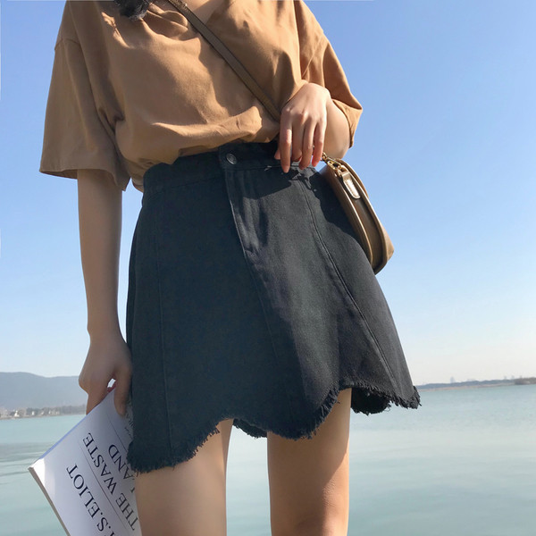 Стилна дамска пола с висока талия в два цвята