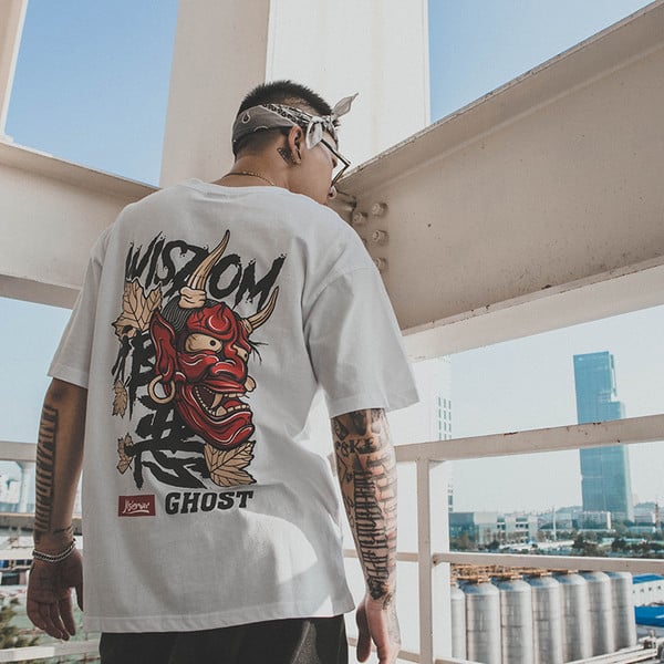 Мъжка тениска с голяма щампа на гърба в три цвята-бял, сив,черен