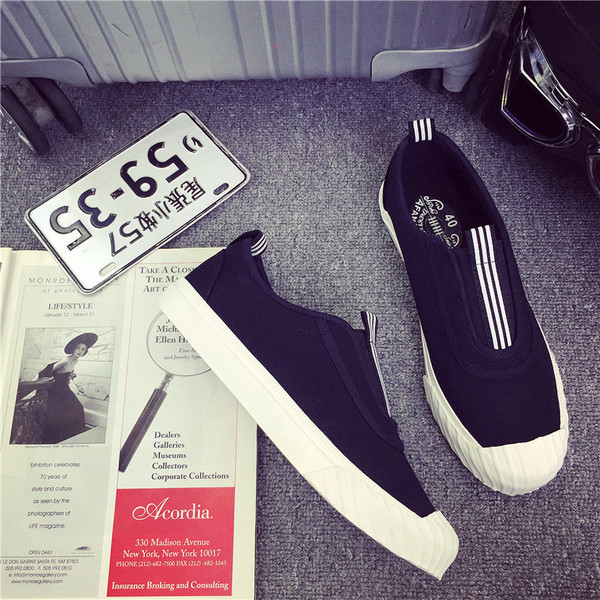 Мъжки спортно-ежедневни мокасини с цветен кант в черен цвят