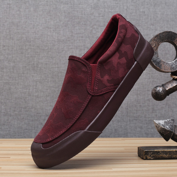 Модерни мъжки мокасини с равна подметка и цветен ефект в няколко цвята