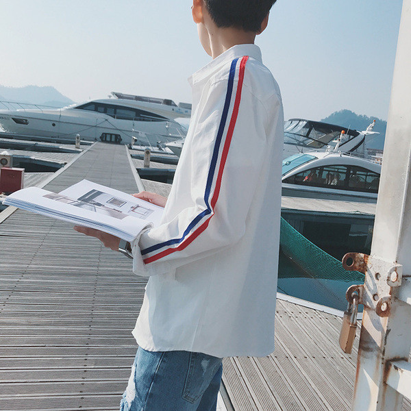 Спортно - ежедневна мъжка риза с цветен кант в бял цвят