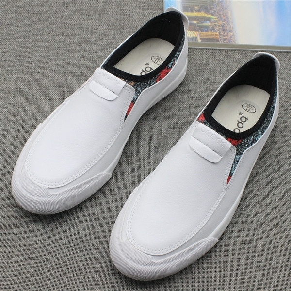 Нов модел мъжки елегантни мокасини от еко кожа с цветен принт в черен,бял и сив цвят