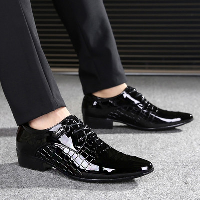Летни мъжки официални обувки заострени в няколко модела и в черен цвят с тънка и дебела плътност