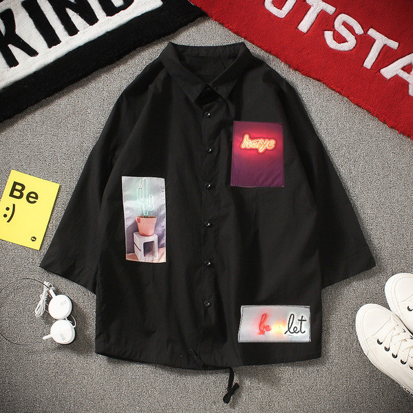 Мъжка риза с апликация в свободен стил бял и черен цвят